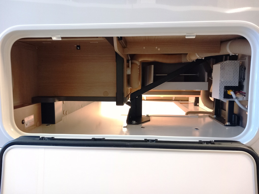malibu-confort-i500qb-doppiopavimento-lettonautico-barberacaravan-castelboglione-at-4