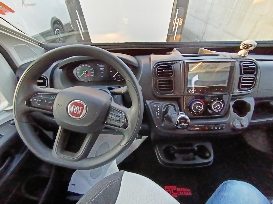 challenger-337ga-graphite-vip-gemelli-cambioautomatico-semintegrale-barberacaravan-castelboglione-at-16