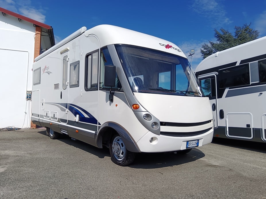 carthago-chic-i47-iveco-patente-c-alde-motorhome-barberacaravan-castelboglione-at-19