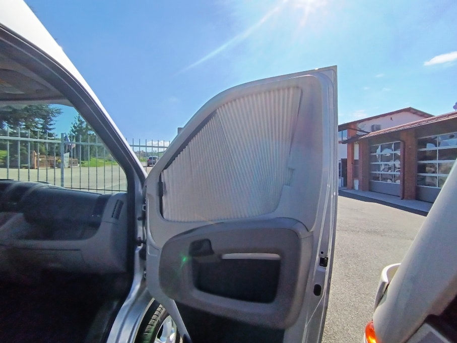 hymer-car-322-van-furgonato-barberacaravan-castelboglione-at-15