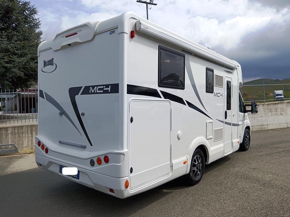 mclouis-mc4-367g-nautico-corto-barberacaravan-castelboglione-at-14