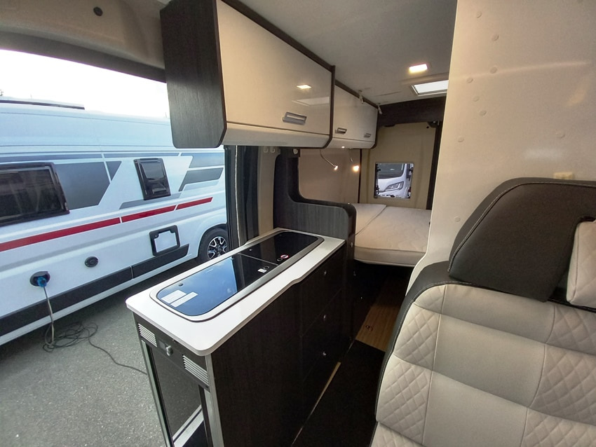 benimar-benivan-b100-van-furgonato-540-barberacaravan-castelboglione-at-8