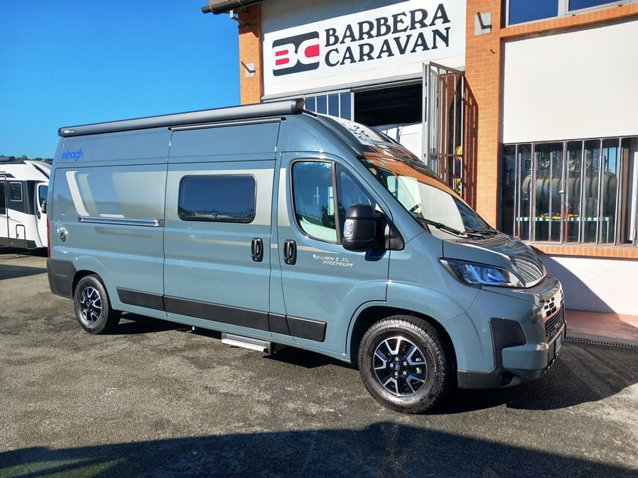 elnagh-e-van-6-xl-premium-letto sollevabile-barberacaravan-castelboglione-at-1
