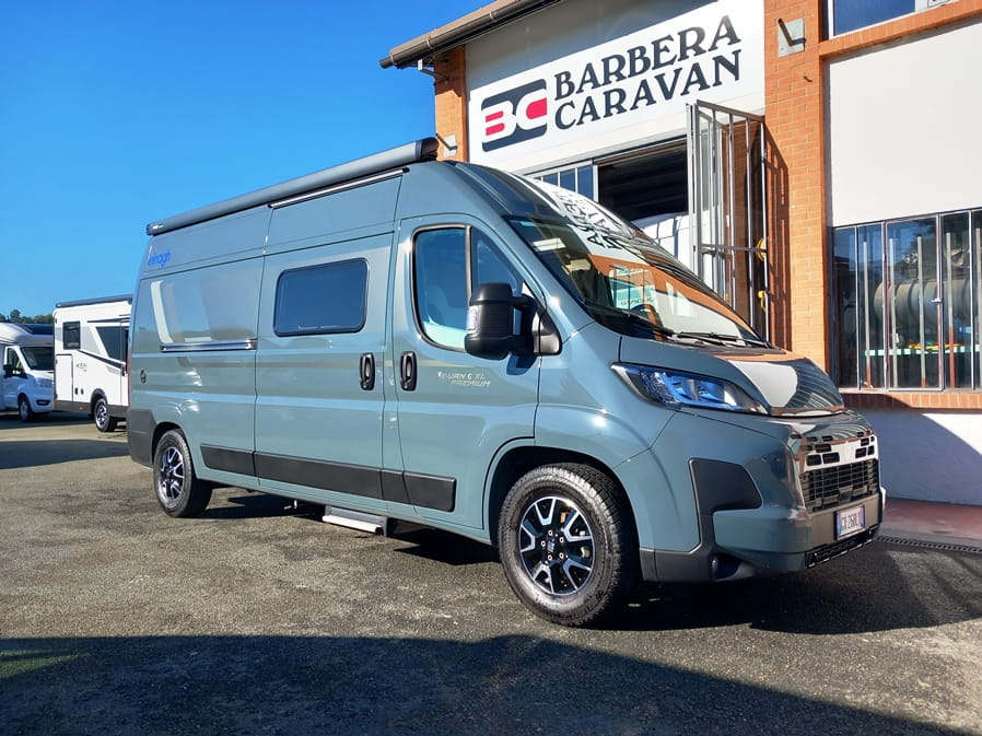 elnagh-e-van-6-xl-premium-letto sollevabile-barberacaravan-castelboglione-at-11