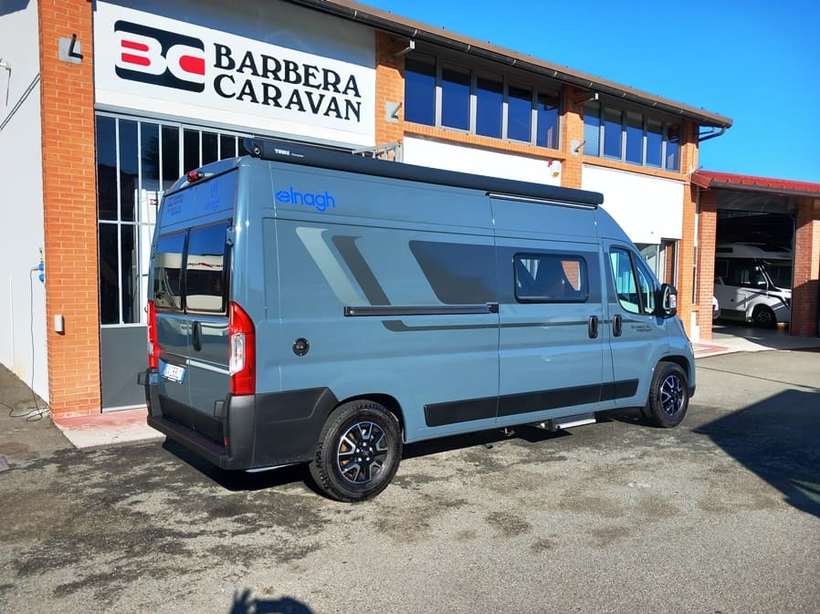 elnagh-e-van-6-xl-premium-letto sollevabile-barberacaravan-castelboglione-at-12