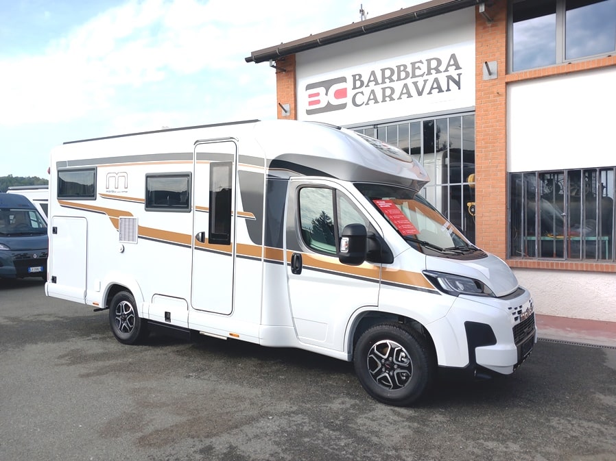malibu-reisemobil-t430kble-semintegrale-gemelli-doppiopavimento-barberacaravan-castelboglione-at-1