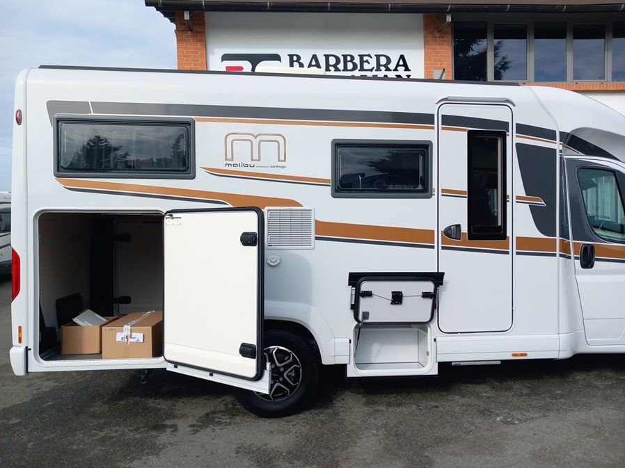 malibu-reisemobil-t430kble-semintegrale-gemelli-doppiopavimento-barberacaravan-castelboglione-at-2