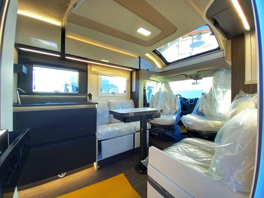 mobilvetta-kea-p86-lettigemelli-facetoface-barberacaravan-castelboglione-at-3