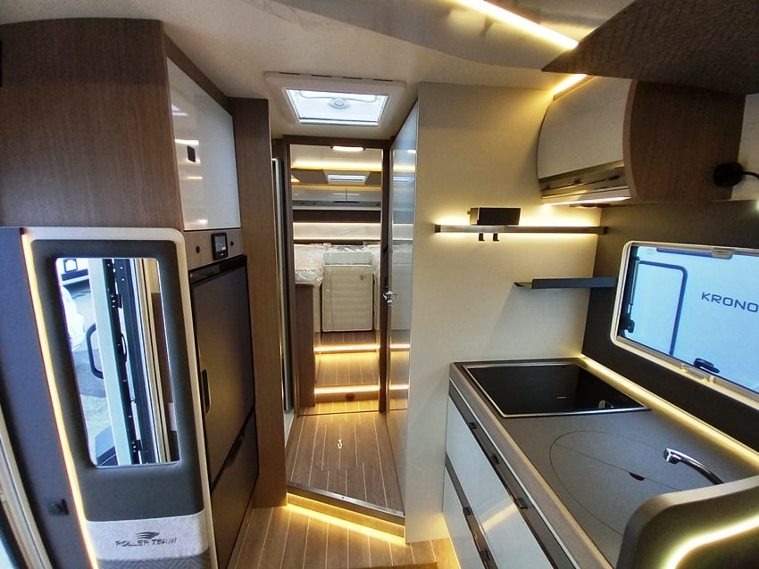 rollerteam-zefiro-287tl-gemelli-facetoface-barberacaravan-castelboglione-at-6