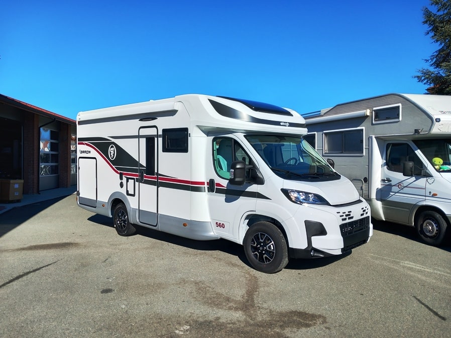 elnagh-baron-560-garage-699-ducato-barberacaravan-castelboglione-at-1