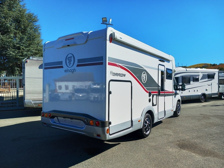 elnagh-baron-560-garage-699-ducato-barberacaravan-castelboglione-at-16