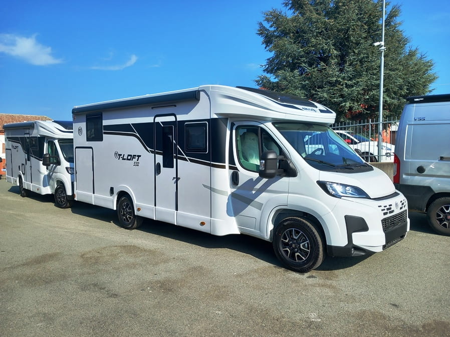 elnagh-t-loft-532-gemelli-barberacaravan-castelboglione-at-1
