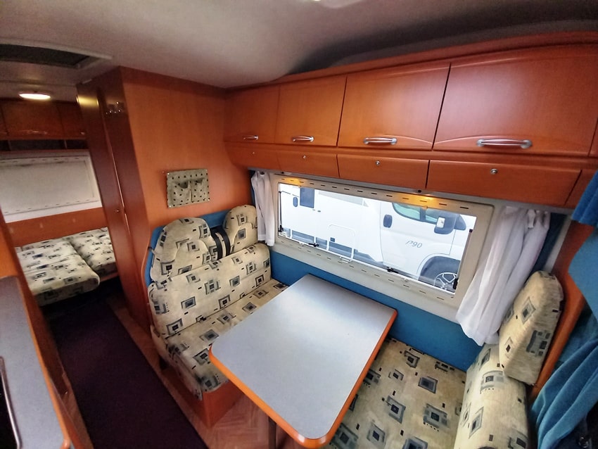 adria-coral-660-du-mansardato-2800-barberacaravan-castelboglione-at-6