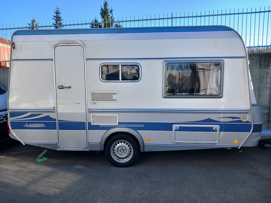 caravan-roulotte-fendt-saphir-410-barberacaravan-castelboglione-at-1