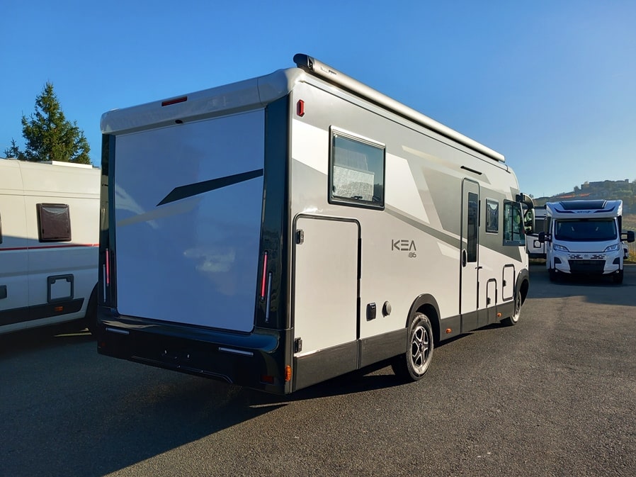 mobilvetta-kea-i-86-motorhome-automatico-180cv-gemelli-barberacaravan-castelboglione-at-23