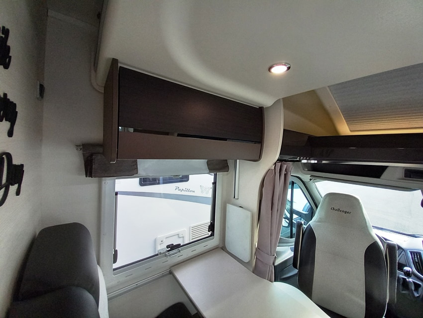 challenger-genesis-194-semintegrale-corto-compatto-599-barberacaravan-castelboglione-at-16