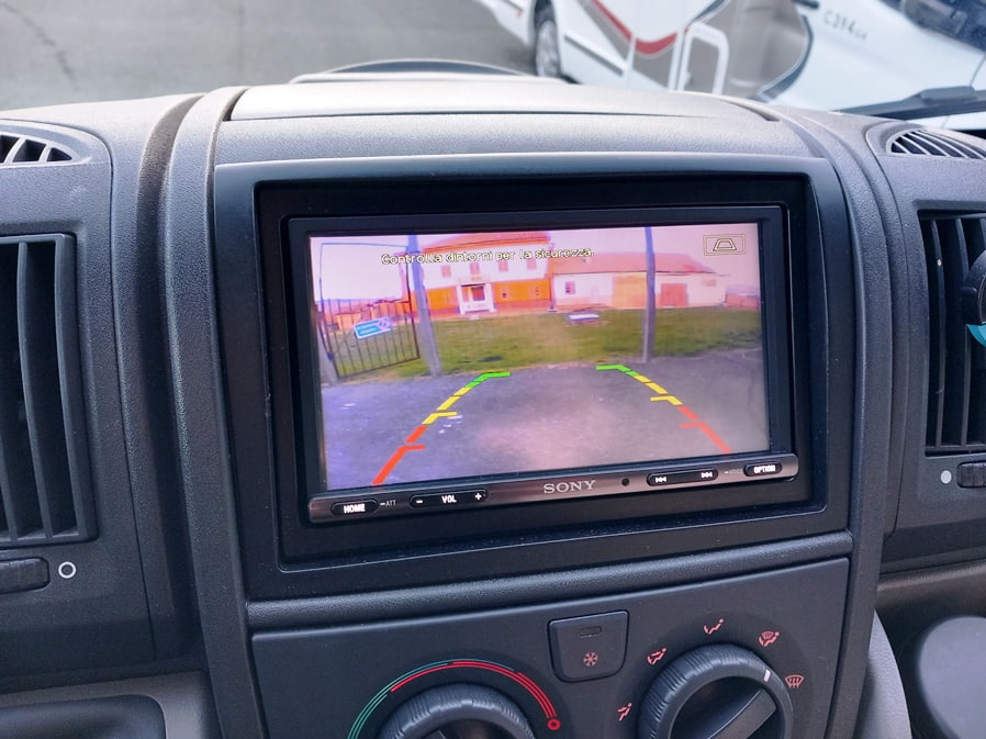 arca-p680lsx-semintegrale-francese-alko-doppiopavimento-barberacaravan-castelboglione-at-17