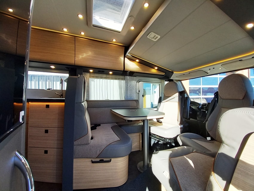 malibu-reisemobil-i-450-rb-le-motorhome-gemelli-barberacaravan-castelboglione-at-8