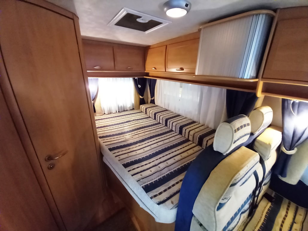 mclouis-glen-262-semintegrale-corto-barberacaravan-castelboglione-at-9