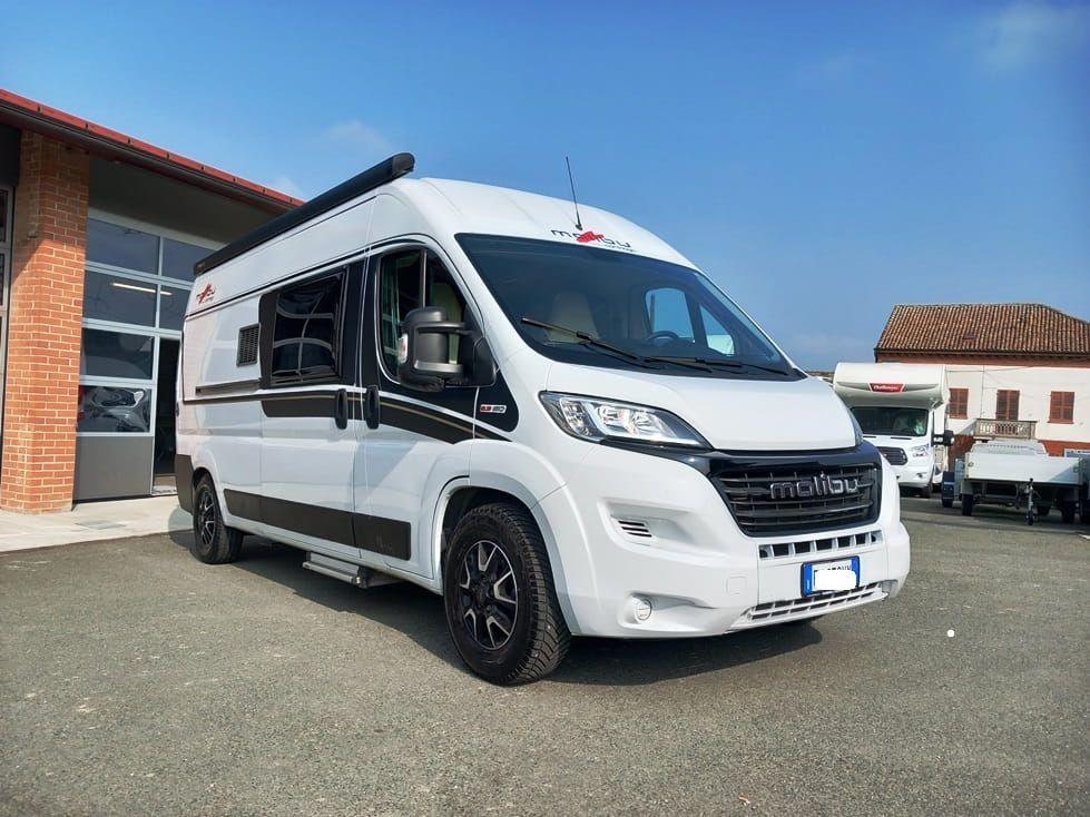 Malibu Van by Carthago 600DB € 59900,00