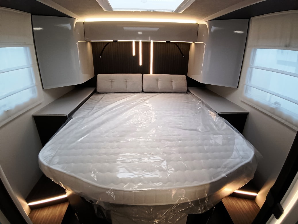 mobilvetta-kea-90-nautico-barberacaravan-castelboglione-at-12