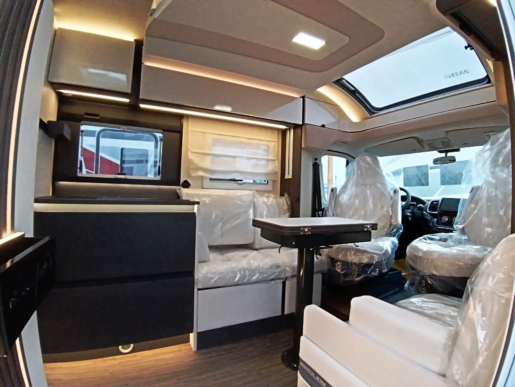 mobilvetta-kea-90-nautico-barberacaravan-castelboglione-at-5