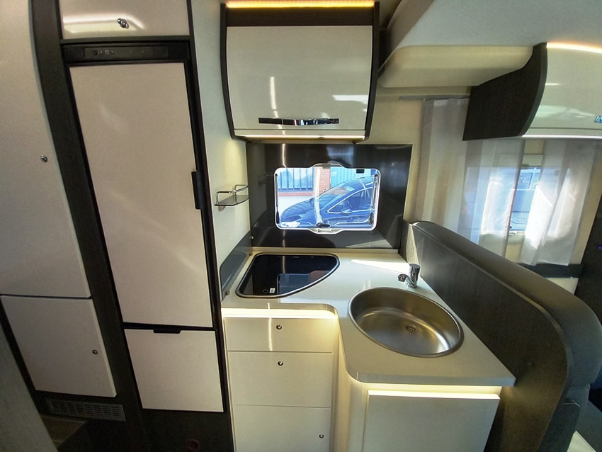 rollerteam-kronos-295-tl-garage-automatico-barberacaravan-castelboglione-at-9