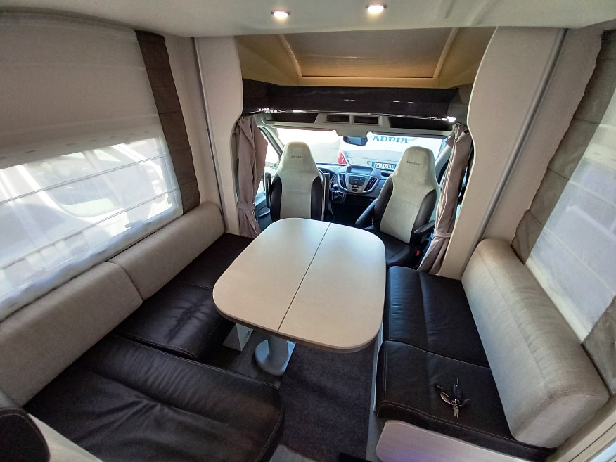 chausson-flash-716-semintegrale-castelli-transit-barberacaravan-castelboglione-at-9