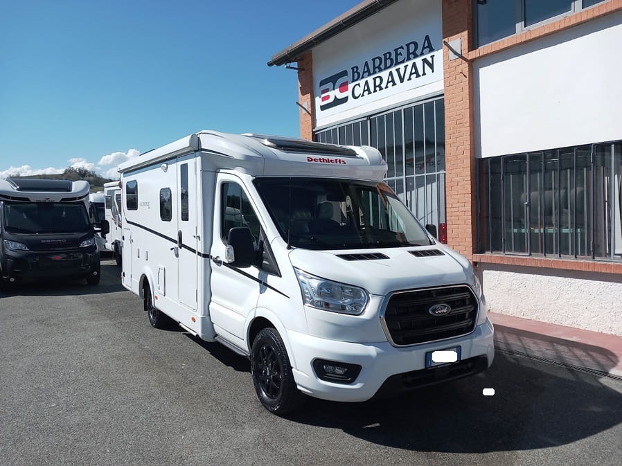 dethleffs-globebus-go-t45-semintegrale-compatto-gemelli-ford-barberacaravan-castelboglione-at-1