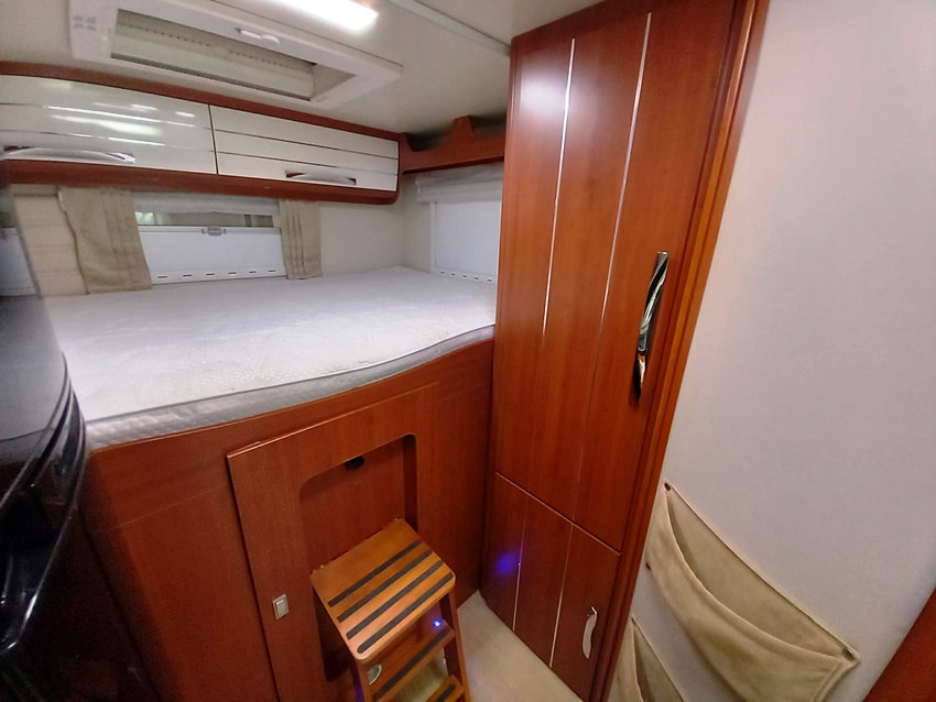 mobilvetta-kea-m-74-mansardato-garage-litio-barberacaravan-castelboglione-at-12