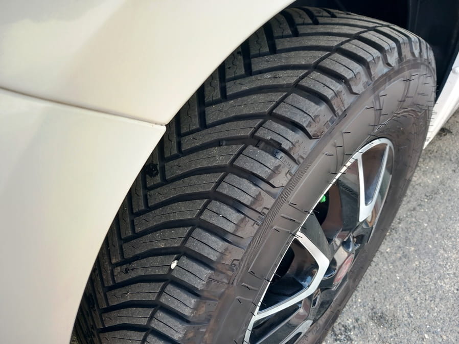 mobilvetta-kea-m-74-mansardato-garage-litio-barberacaravan-castelboglione-at-20