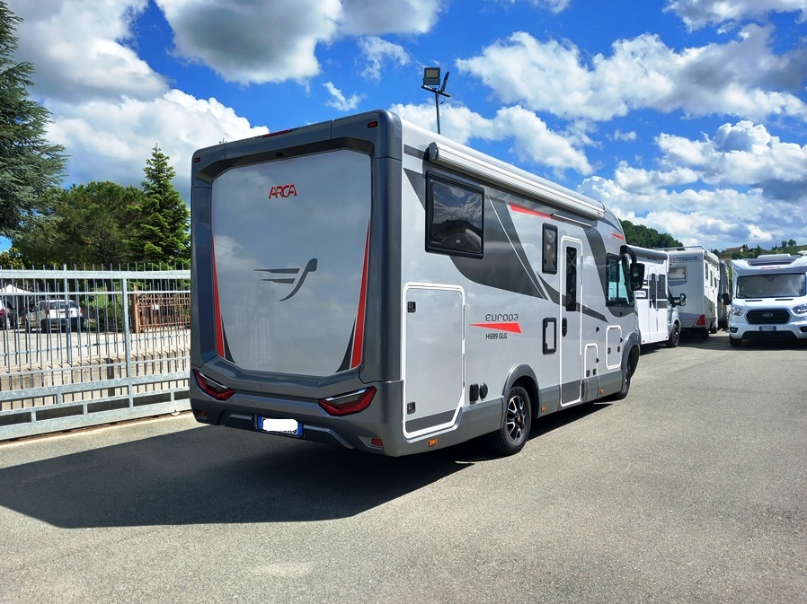 arca-h-699-glg-motorhome-gemelli-alko-doppiopavimento-barberacaravan-castelboglione-at-18