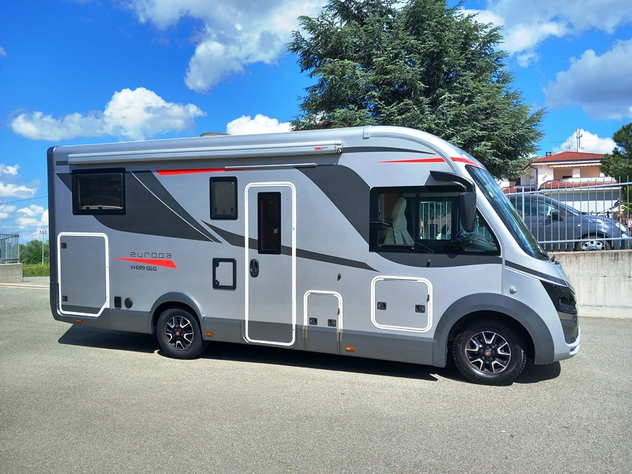 arca-h-699-glg-motorhome-gemelli-alko-doppiopavimento-barberacaravan-castelboglione-at-2