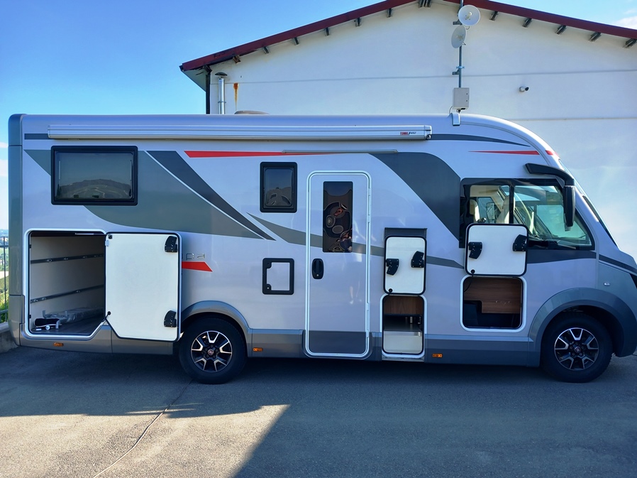 arca-h-699-glg-motorhome-gemelli-alko-doppiopavimento-barberacaravan-castelboglione-at-3