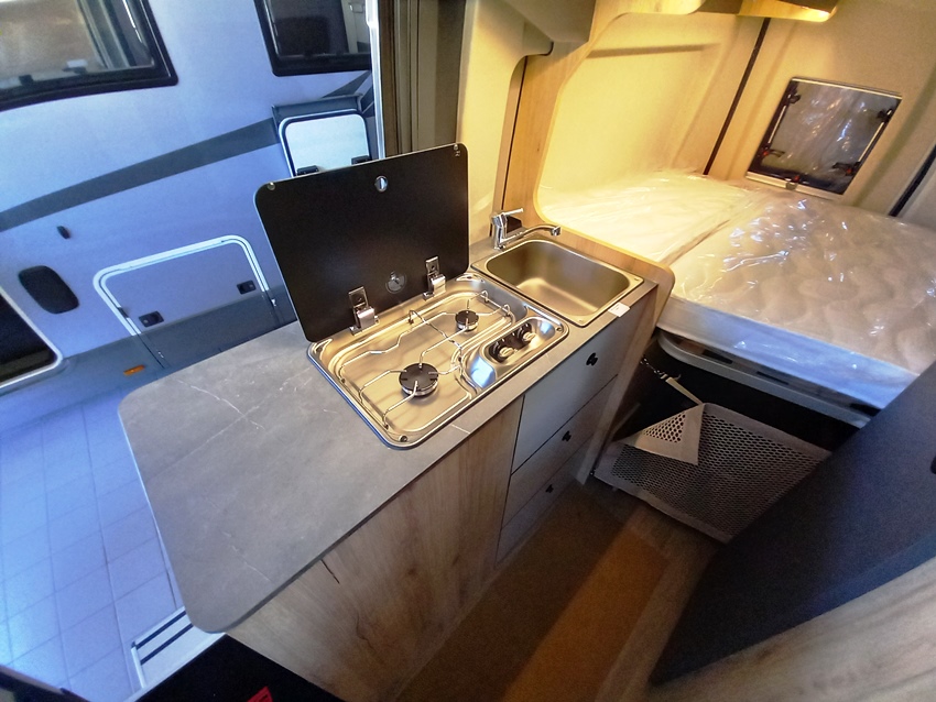 elnagh-van-k2-next-540-barberacaravan-castelboglione-at-12