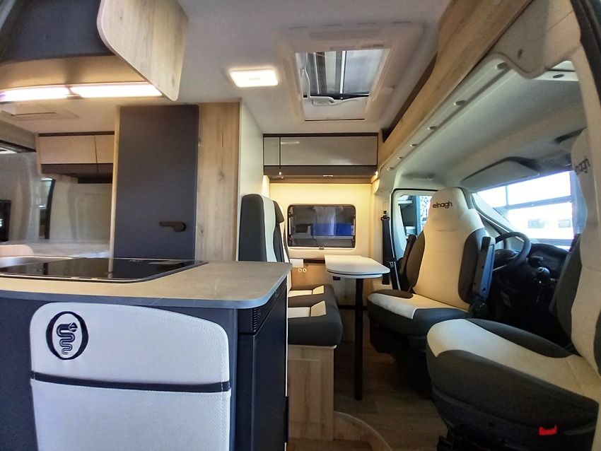 elnagh-van-k2-next-540-barberacaravan-castelboglione-at-5