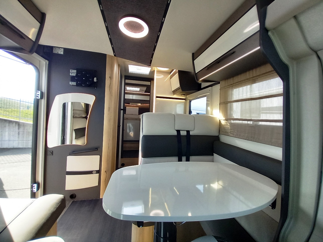 elnagh-t-loft-529-seintegrale-lettigemelli-barberacaravan-castelboglione-at-7