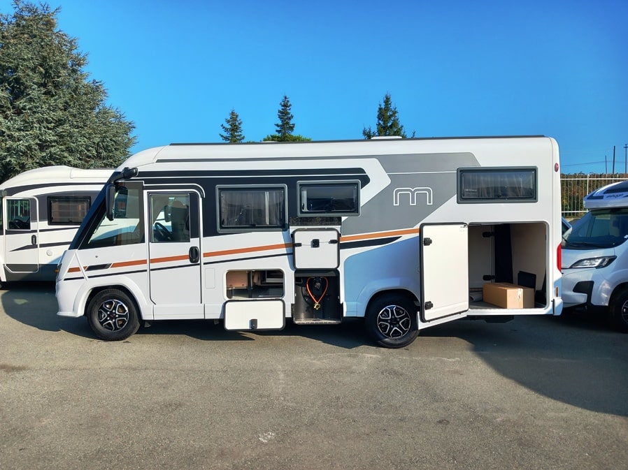 malibu-reisemobil-i-470-rb-le-motorhome-gemelli-barberacaravan-castelboglione-at-5